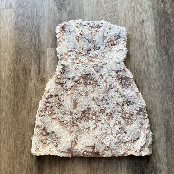 elliatt vonni white 3d floral mesh lace beaded mini bridal dress size XXS NEW - Picture 6 of 10